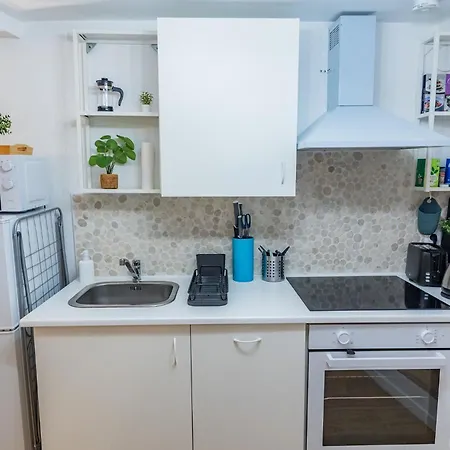 Cozy Centre Avec Parking Apartment *