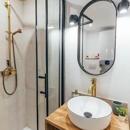 Apartment Cozy Centre Avec Parking Grasse